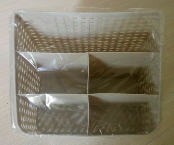Five-Grid Storage Basket