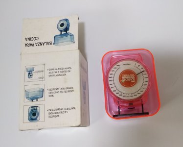 Balanza Para Cocina Sticker with Scale