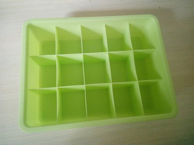 Fifteen-Grid Sock Storage Basket