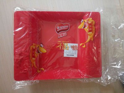 雀巢農曆新年紅盤子